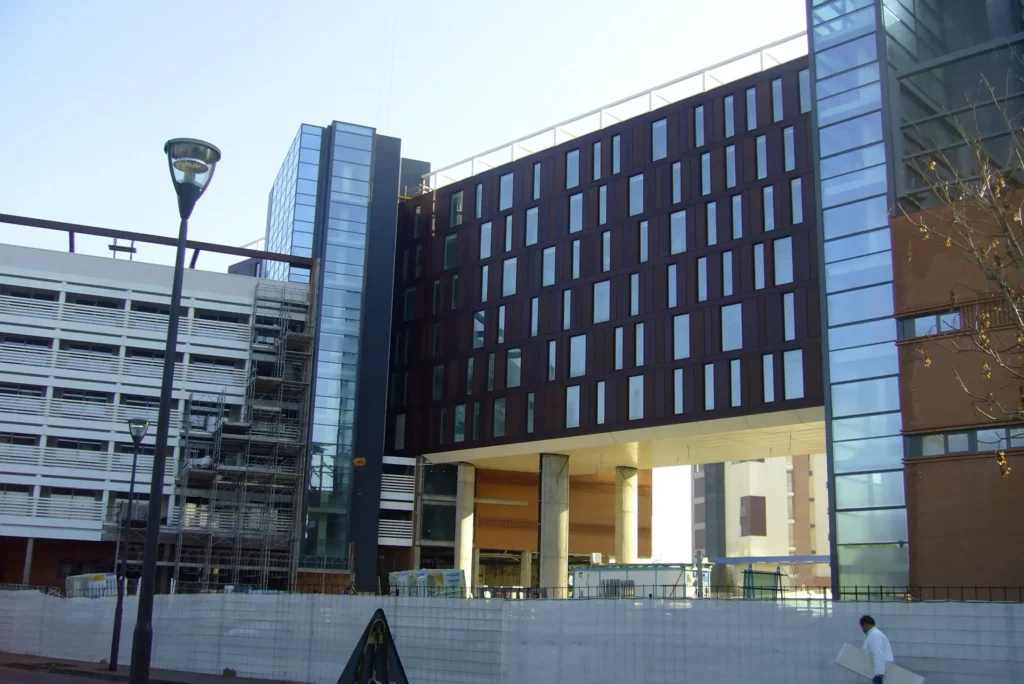 facciate continue jesolo - centro infissi